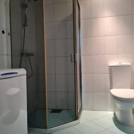 아파트 Cozy One Bedroom In Center 탈린